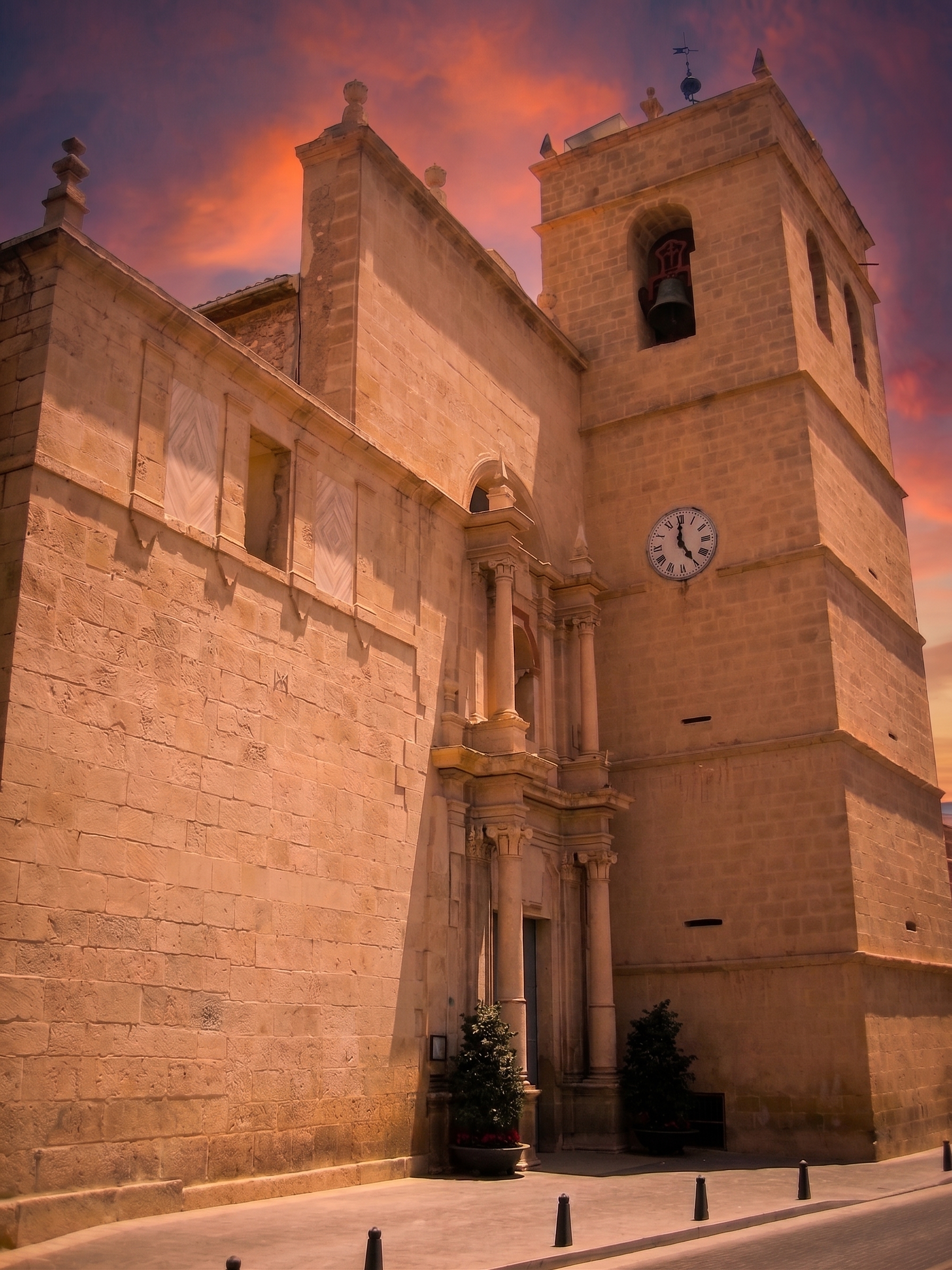 Torre de Sant Salvador / Mutxamel (Nº 01 en el mapa) al atardecer